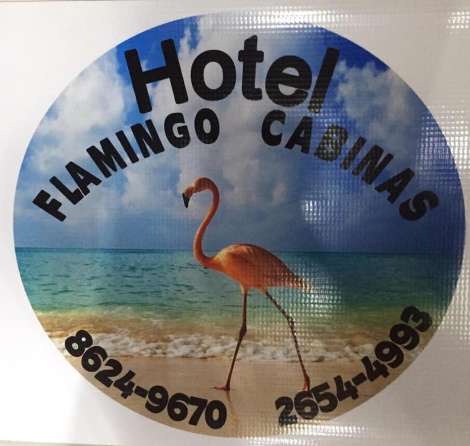 Cabinas Flamingo 普拉亚弗拉明戈 外观 照片